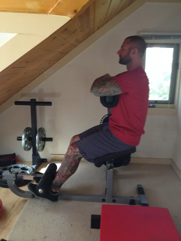 Seated Crunch